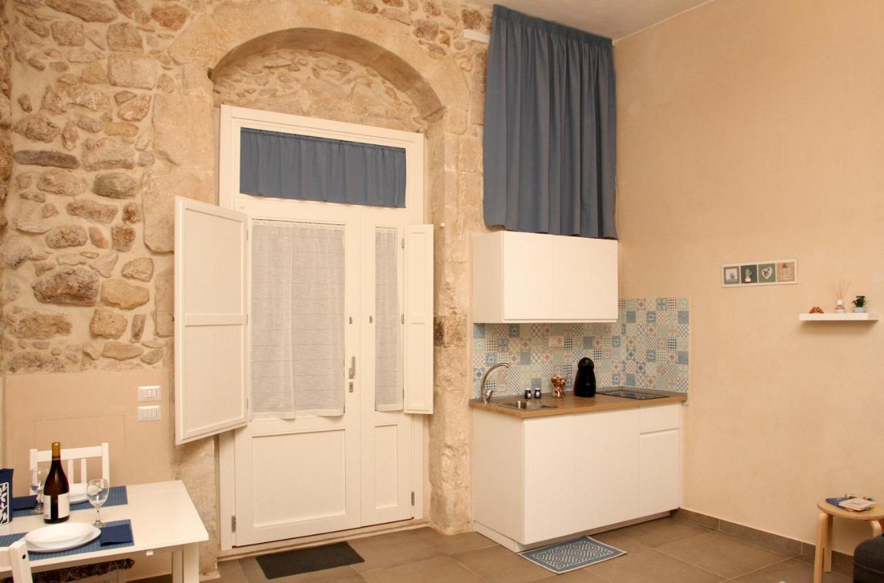 Essentia Rooms- Ortigia Holidays Syrakus Exterior foto